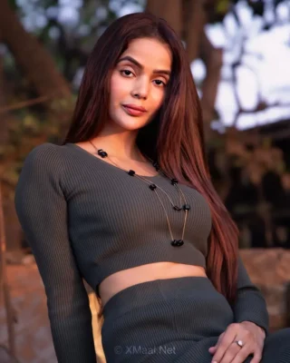 Priya Mitra web series actress
