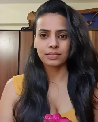 Shalini Gupta web series actress
